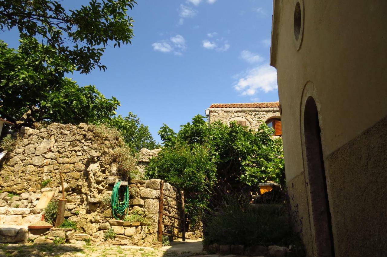 Apartman Biba Lubenice Exterior photo