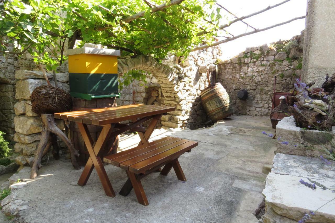Apartman Biba Lubenice Exterior photo